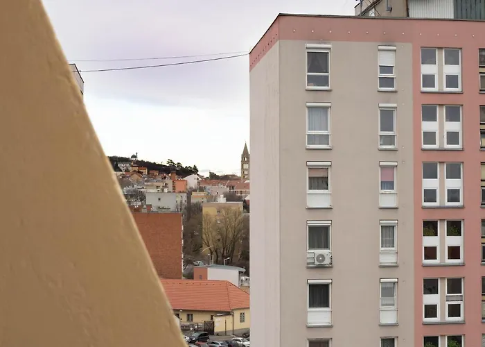 Pajger Egyetemvaros Διαμέρισμα