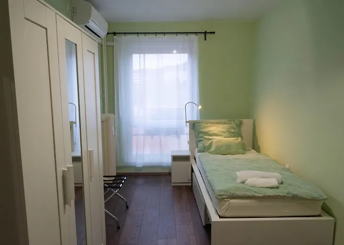 Pajger Egyetemvaros 公寓 佩奇